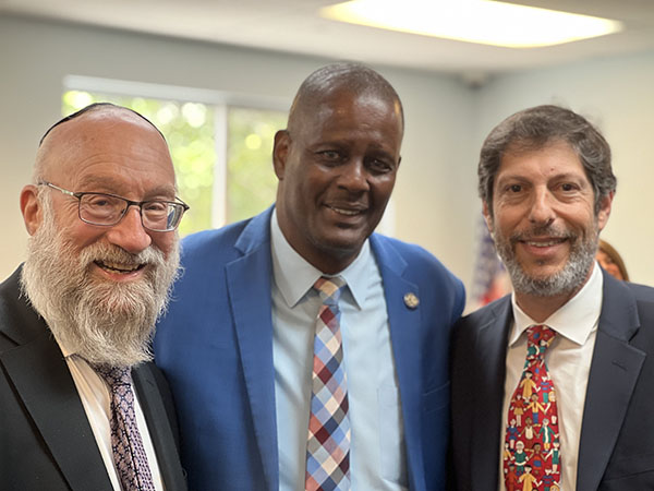 Together with Rabbi Yisroel Moshe Janowski, Head of School, Hon. Representative James Bush, Democratic Ranking Member, Secondary Education & Career Development Subcommittee, at the Teach Florida Celebration on May 11, 2022.